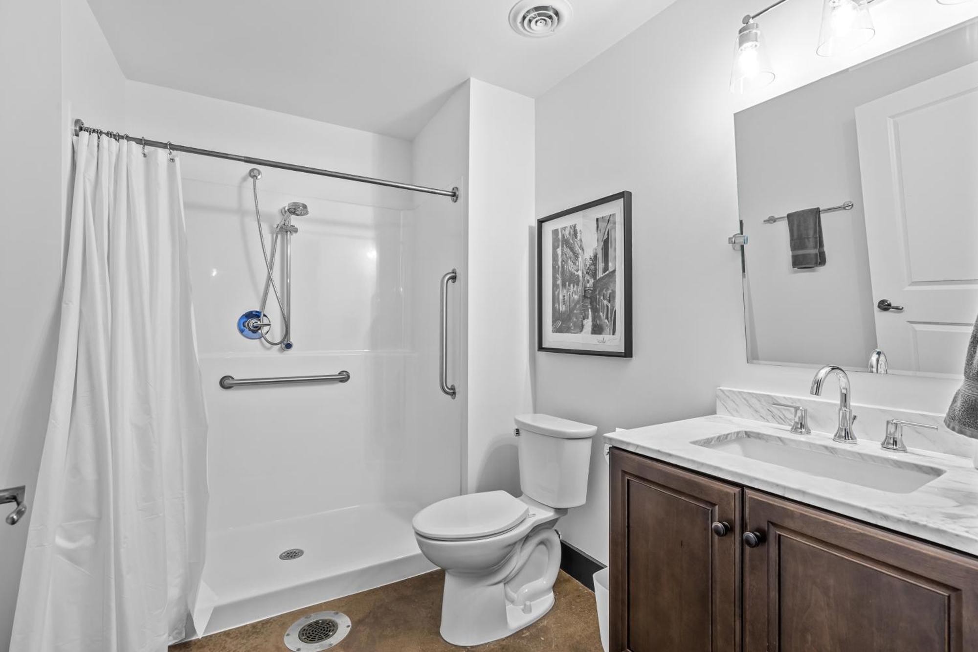 2br Loft-parking-gym-roof Deck-3m